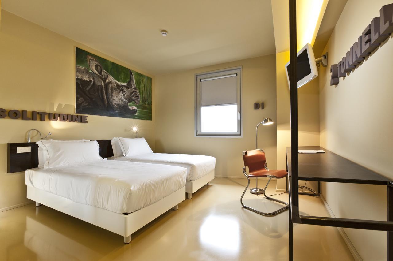 Aiden By Best Western Jhd Dunant Hotel Castiglione Delle Stiviere Esterno foto
